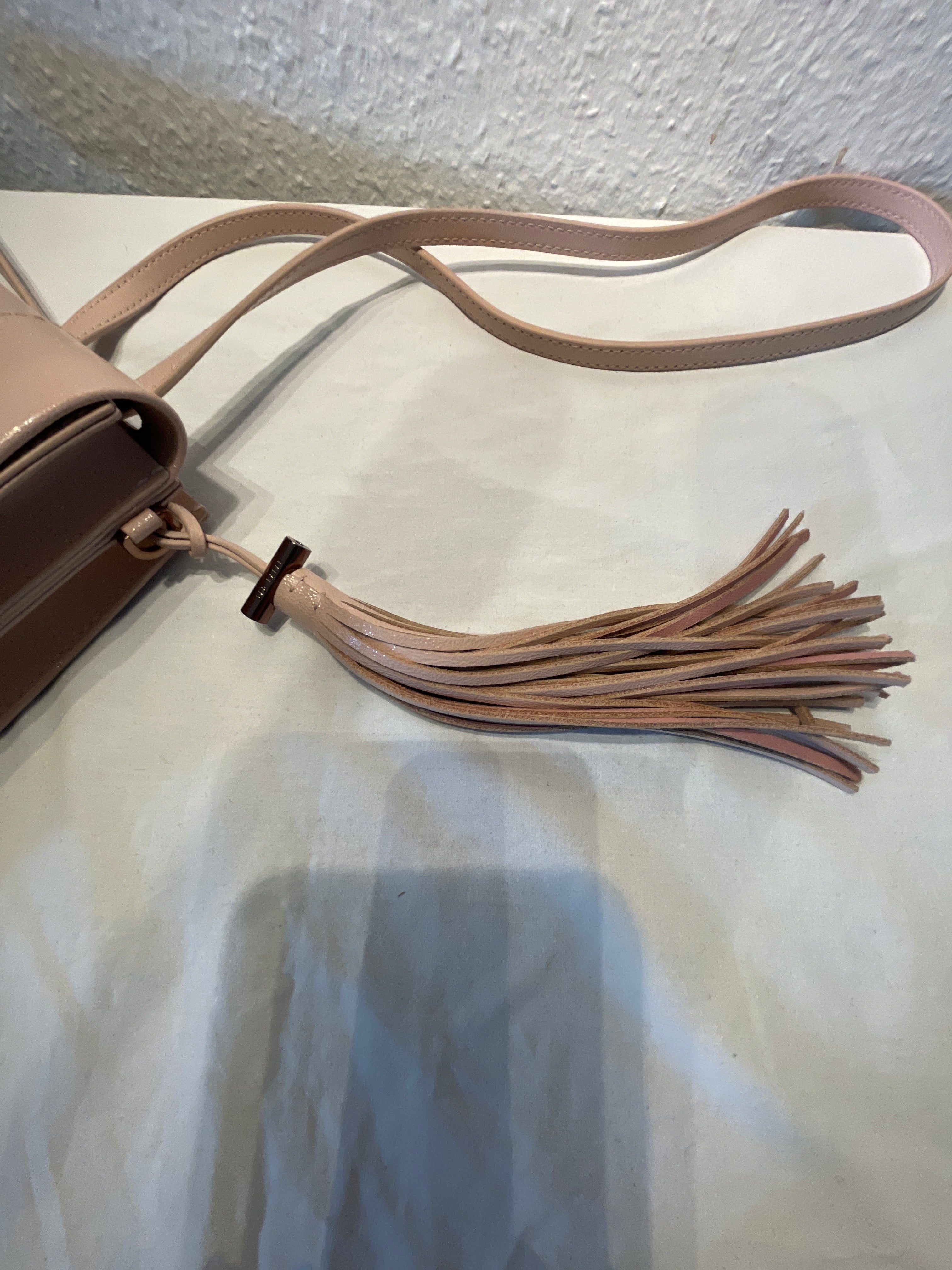 Ted Baker London Clutch og dustbag